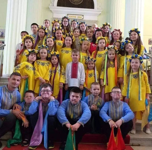 Турбота про маленьких українців